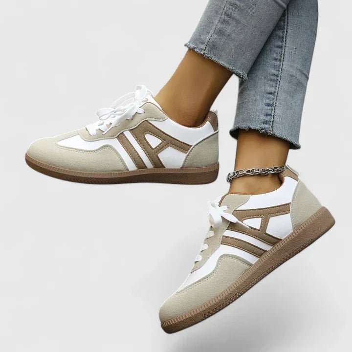 Women's Retro Low-Top Suede Lace-Up Trainers