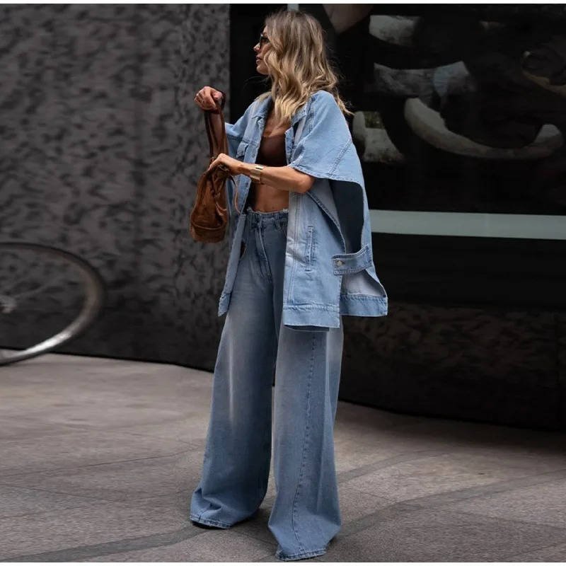 Women's High-Waisted Wide-Leg Jeans