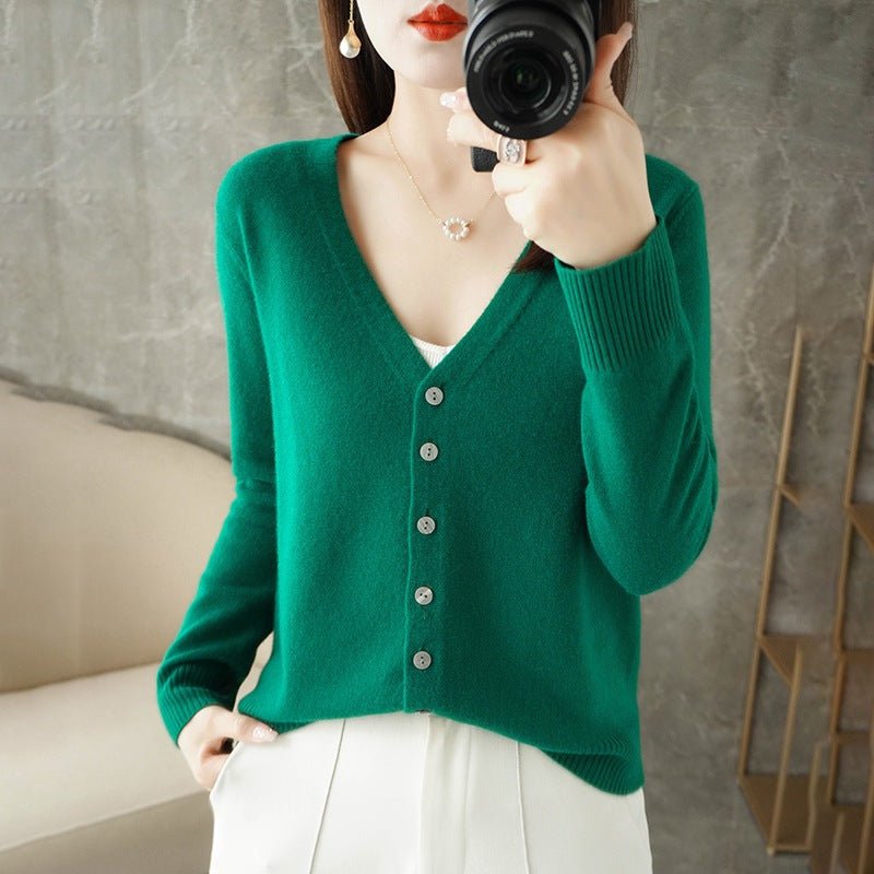 Women's Slim V-Neck Cardigan - Green