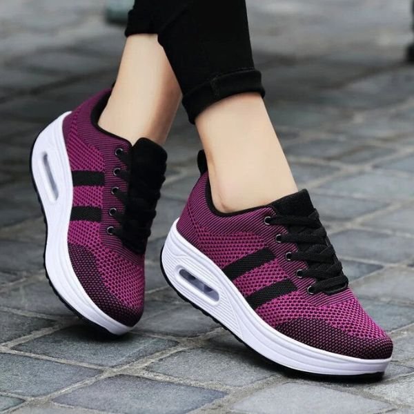 Women's Knit Platform Lace-Up Trainers - Purple