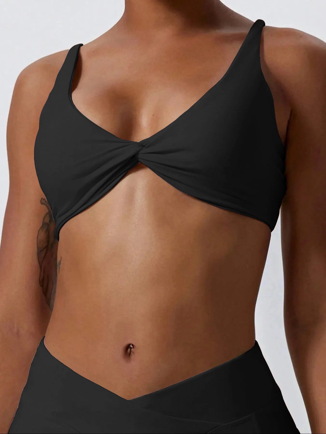 Sports Bra Shockproof Push up Gym Top Women Quick-Dry Yoga Clothes Pleated Design Brassiere Workout Crop Top Female