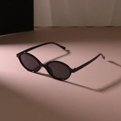 Trendy Small Frame Sun Glasses Women Men Oval Sunglasses Female Cool Black Colors Mirror Designer Brand Fashion