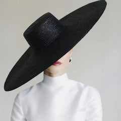 2022 New Spring Summer 18Cm Wide Brim Black Straw Hat Flat Top Straw Hats for Women Elegant French Retro Sun Hat Designer Hat