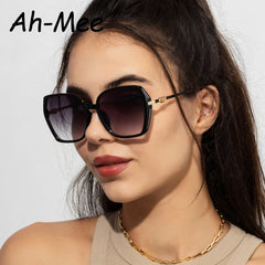 Fashion Square Sunglasses Women Trendy Style Sun Glasses for Lady Vintage Shades Gradient Oculos UV400 Streetwear Eyewear