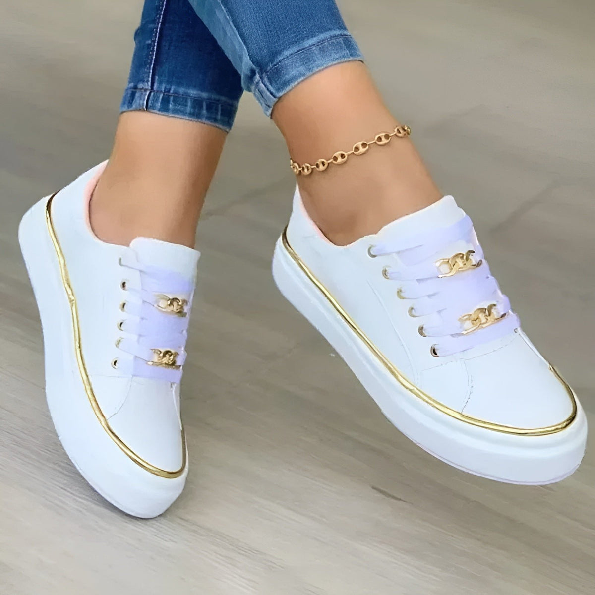 Women's Chunky Platform Lace-Up Leather Trainers - White