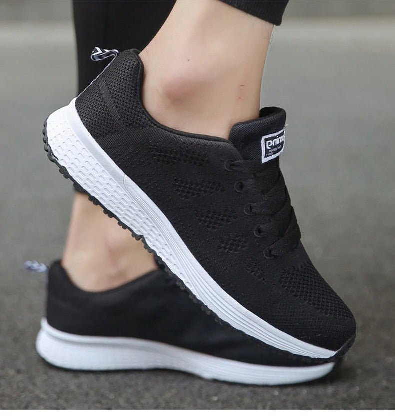 Women's Knit Running Lace-Up Trainers