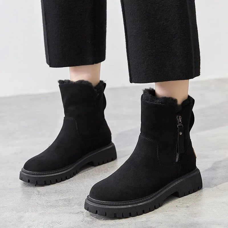 Women's Suede Combat Snow Ankle Boots - Black